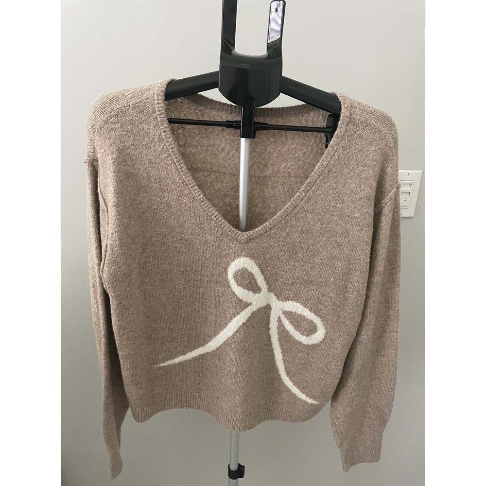 American Eagle Vintage Small Tan V-Neck Bow Graphic Sweater Exposed Seam Knit